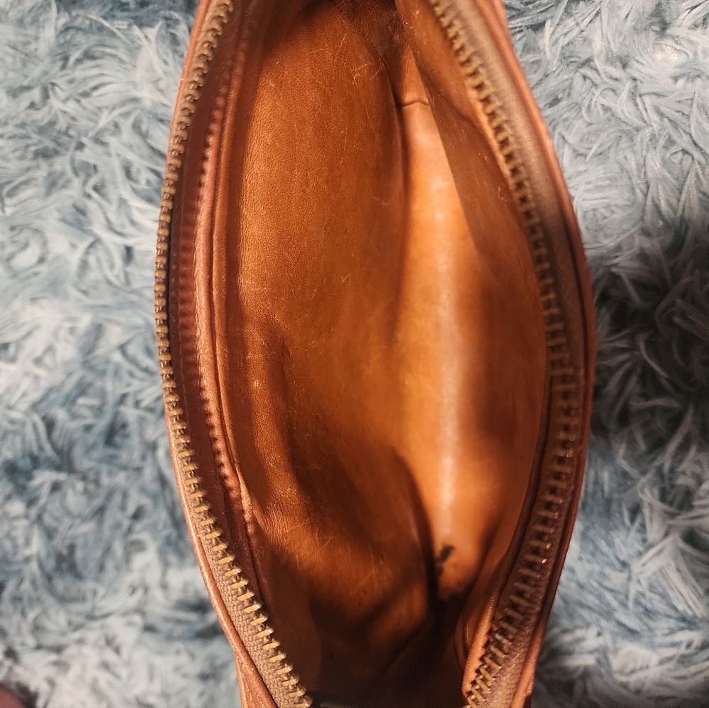 Authentic Vintage Exclusive Edition Louis Vuitton Bag - Picture 11 of 11